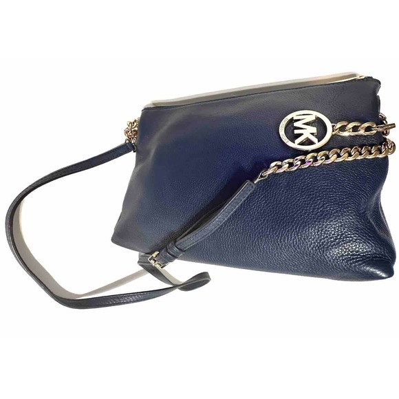 Michael Kors Navy Leather Crossbody Bag Chain Accent MK Logo Purse Luxury 40-18 - Picture 1 of 12